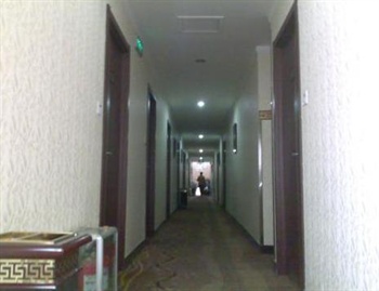  - Ji'nan army Business Hotel