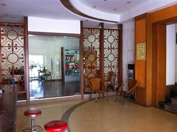  - Ji'nan Good Place Business Hotel