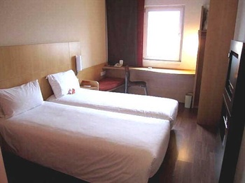  - Weifang Youth Ibis Hotel