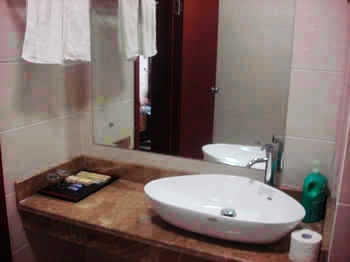 Bathroom - Weihai Hailian Hotel