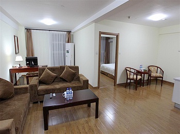 -- - GreenTree Inn Weihai Shichang Avenue