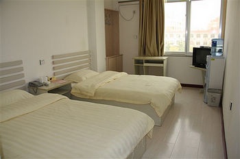 -- - Weihai Yueda Express Hotel