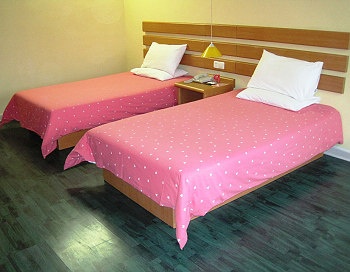 Standard Room - Home Inn(Zibo Linzi Coach Station)