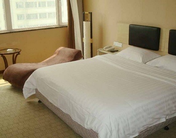 -- - Linyi Angel Business Hotel