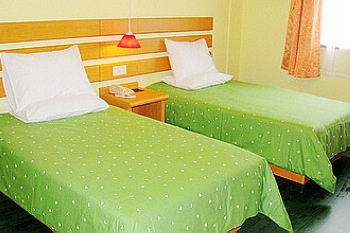 -- - Home Inn Renmin Square - Linyi