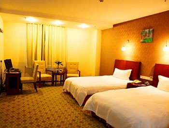 Deluxe Family Room - Green Tree Inn （Railway Station） - Rizhao