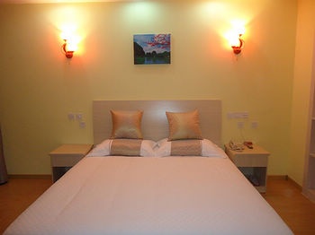 -- - Rizhao Hanting Business Hotel