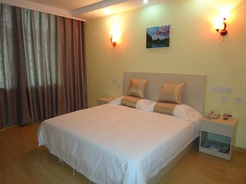 -- - Rizhao Hanting Business Hotel