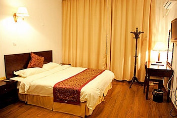 -- - Yishui City Hotel