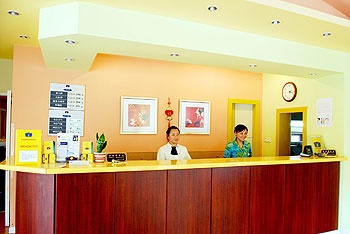 Reception Desk - Home Inns Dashiqiao  