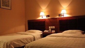  - Zhengzhou Huaming Business  Hotel