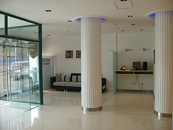 Lobby - Jinjiang Inn (Wuhan Hankou Huochezhan)