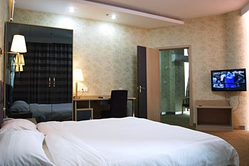 Guest Room - Jiu Kun Holiday Hotel - Wuhan