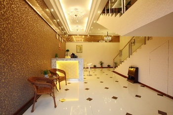 Hotel Grounds - Mulan Business Hotel - Wuhan