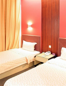  - Wuhan Lille Urban Inn