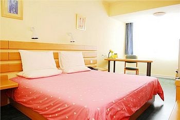 -- - Home Inn Wuhan Optics Valley Jiayuan Road