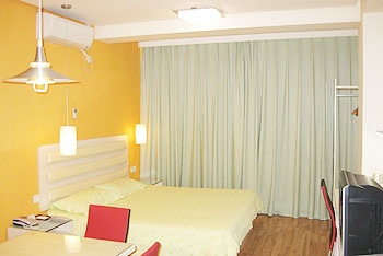 -- - Rest Motel Yichang