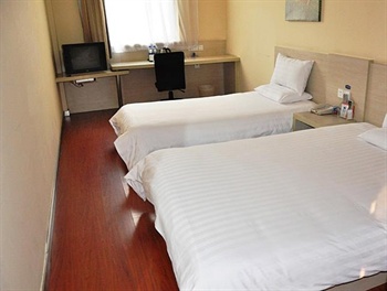  - Hanting Express Inn( Changsha Railway Station)