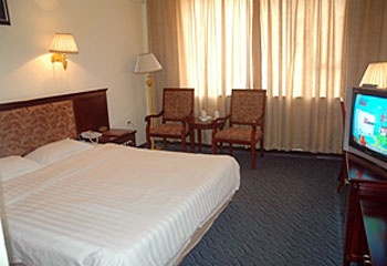 Guest Room - New Jin Shan Commercial Hotel  