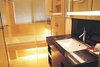 Bathroom - Zhu Beauty Pull Hotel Apartment - Guangzhou