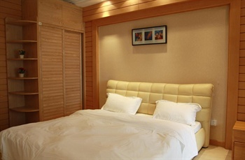  - Huifeng International Apartment