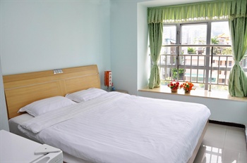  - Zhuhai Hehua Apartment Hotel  Hunan-based enterprises