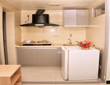  - Zhuhai Hehua Apartment Hotel  Hunan-based enterprises