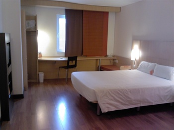  - Hotel Ibis Dongguan Qingxi