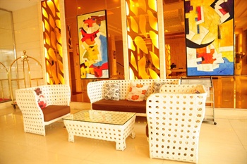  - Dongguan Ruyi Fashion Hotel