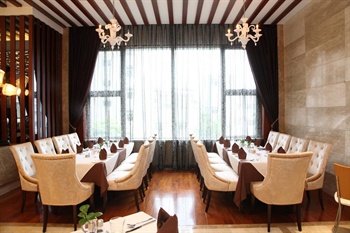  - Zhongshan Huahong Hotel  