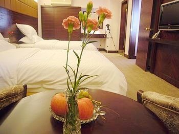 -- - Zhongshan Shun Jing Hotel