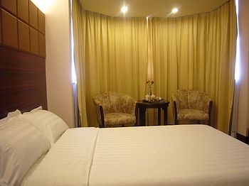 -- - Zhongshan Shun Jing Hotel