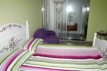 -- - Tongde Holiday Hotel - Guilin