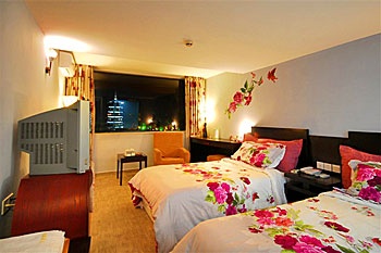 Deluxe Lake View Room - Tongde Holiday Hotel - Guilin