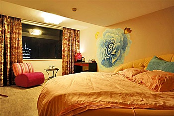 Deluxe Honeymoon Lake View Room - Tongde Holiday Hotel - Guilin