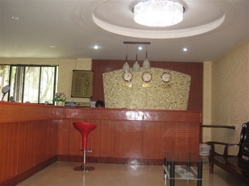 Reception Desk - Xinying Hotel - Guilin