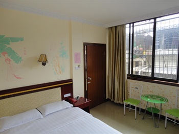  - Xinying Hotel - Guilin