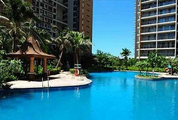 Outdoor Swimming Pool - Youth Bean Family Hotel - Sanya