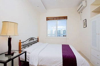 -- - Sanya Yomovo Service Apartment boutique