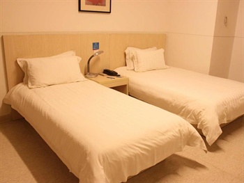  - Jinjiang Inn Dongfengqiao  