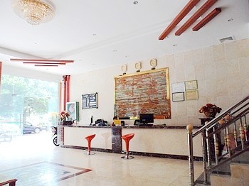 Reception Desk - Haikou Star Hotel