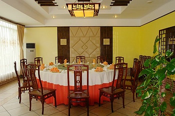 Restaurant VIP Room - Wuzhishan Garden Villa