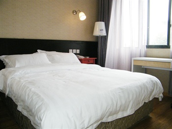  - Aishang Business Hotel  