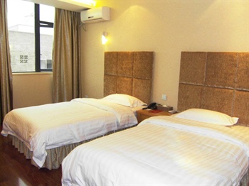  - Aishang Business Hotel  