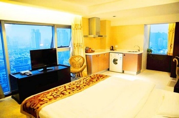 Western Style Deluxe Full View Room - Huacheng Holiday Hotel - Chengdu