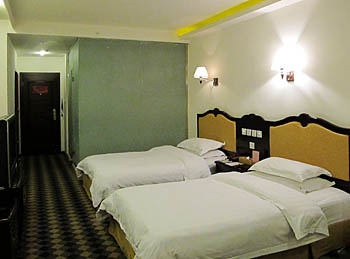 -- - Chengdu City Business Hotel