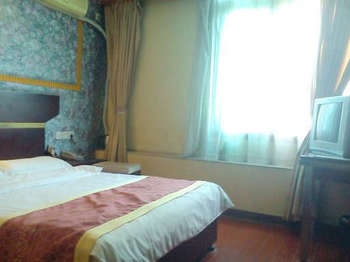 -- - Chengdu Sihaiyuan Business Hotel