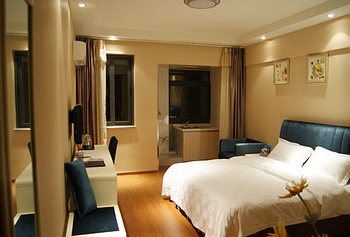 Guest Room - Rongcheng Holiday Hotel - Chengdu