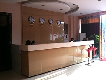 Reception Desk - Yibin West Lake spring Business Hotel