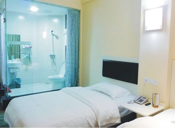 -- - Yibin City View Business Hotel